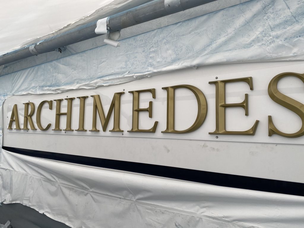 Motor Yacht ARCHIMEDES nameBoard